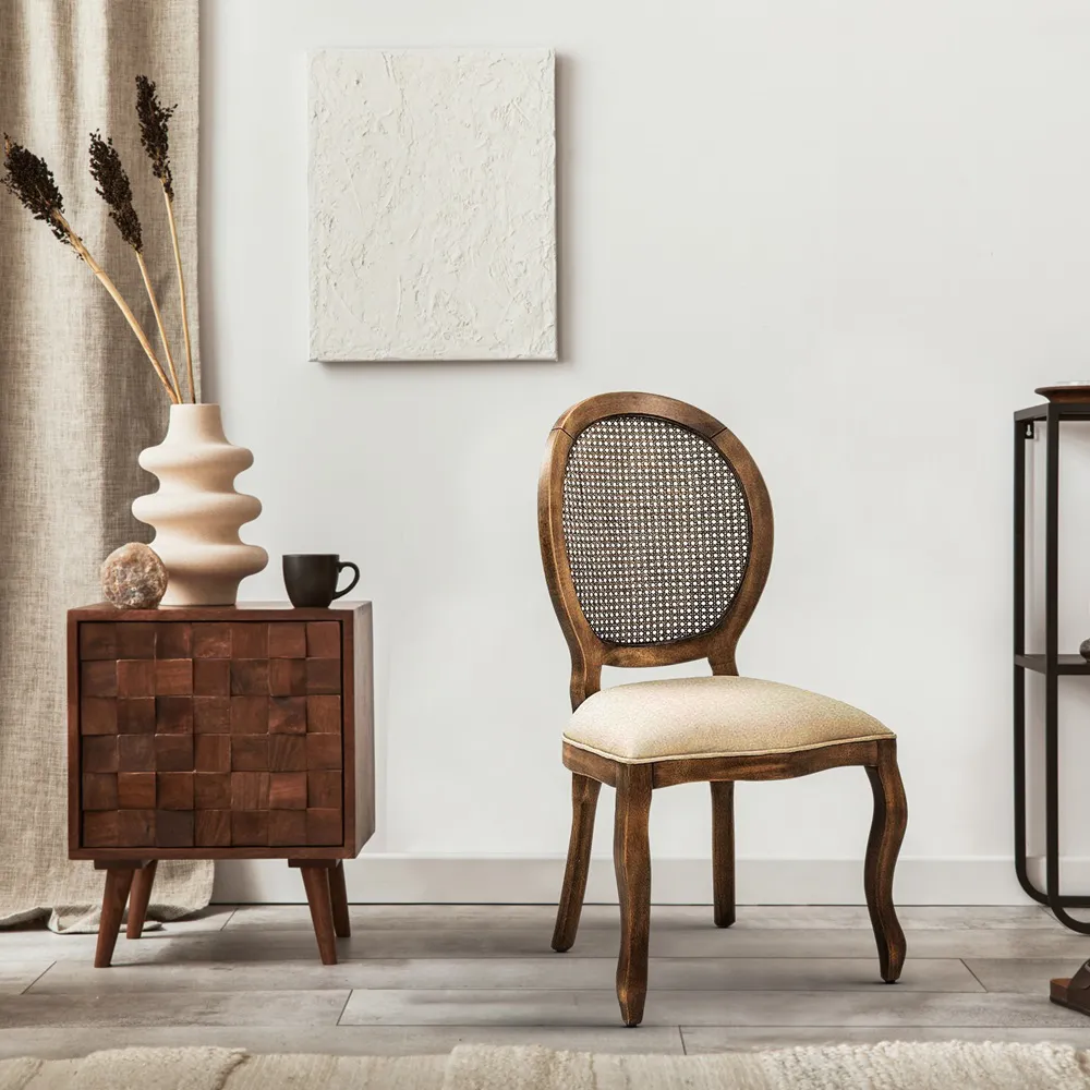 Como Integrar Móveis Modernos em um Estilo Clássico